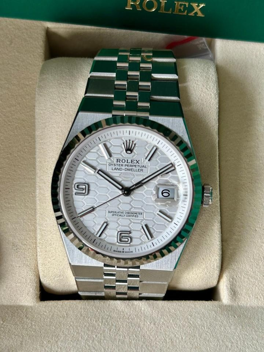 Land-Dweller 2025 40mm Bianco